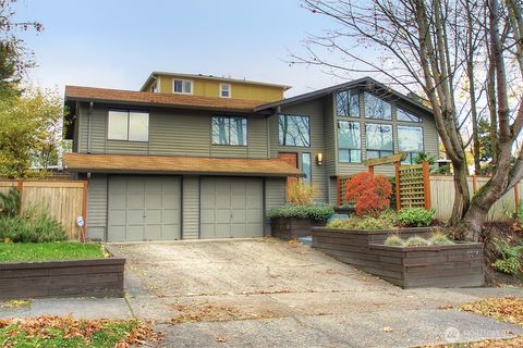 Photo of 3314 E Pike Street, Seattle, WA 98122 (MLS # 2528384)