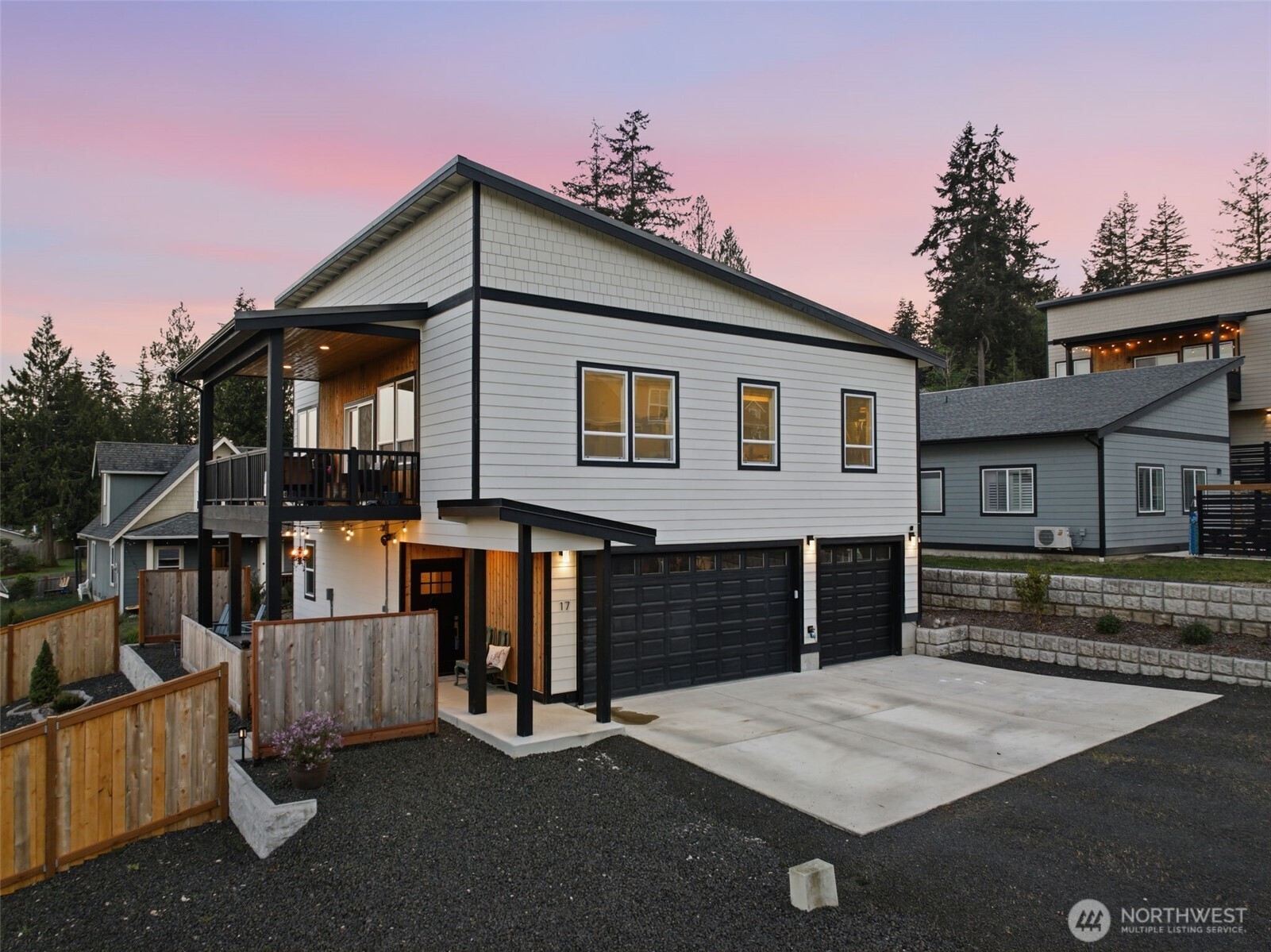 17 E Sellegren Road