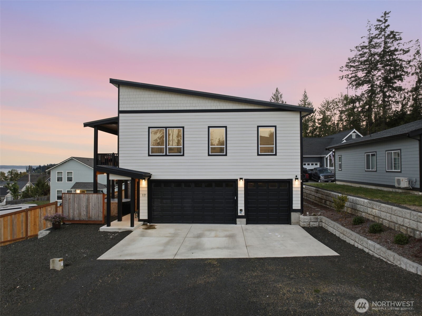 17 E Sellegren Road
