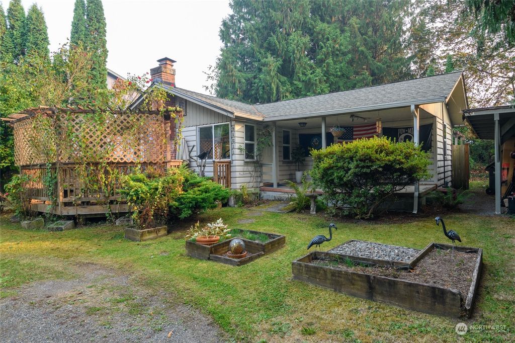 Photo of 21611 SE 266th Street, Maple Valley, WA 98038 (MLS # 2014820)