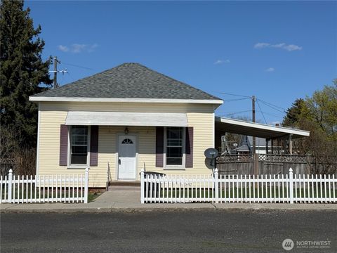 Photo of 205 W Glover Street, Harrington, WA 99134 (MLS # 2357056)