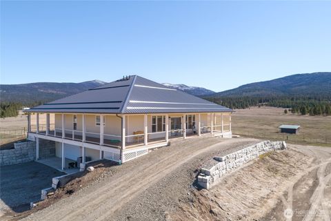 Photo of 1475 Havillah Road, Tonasket, WA 98855 (MLS # 2493135)