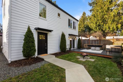 Photo of 712 NW 95th St, Seattle, WA 98117 (MLS # 2471139)