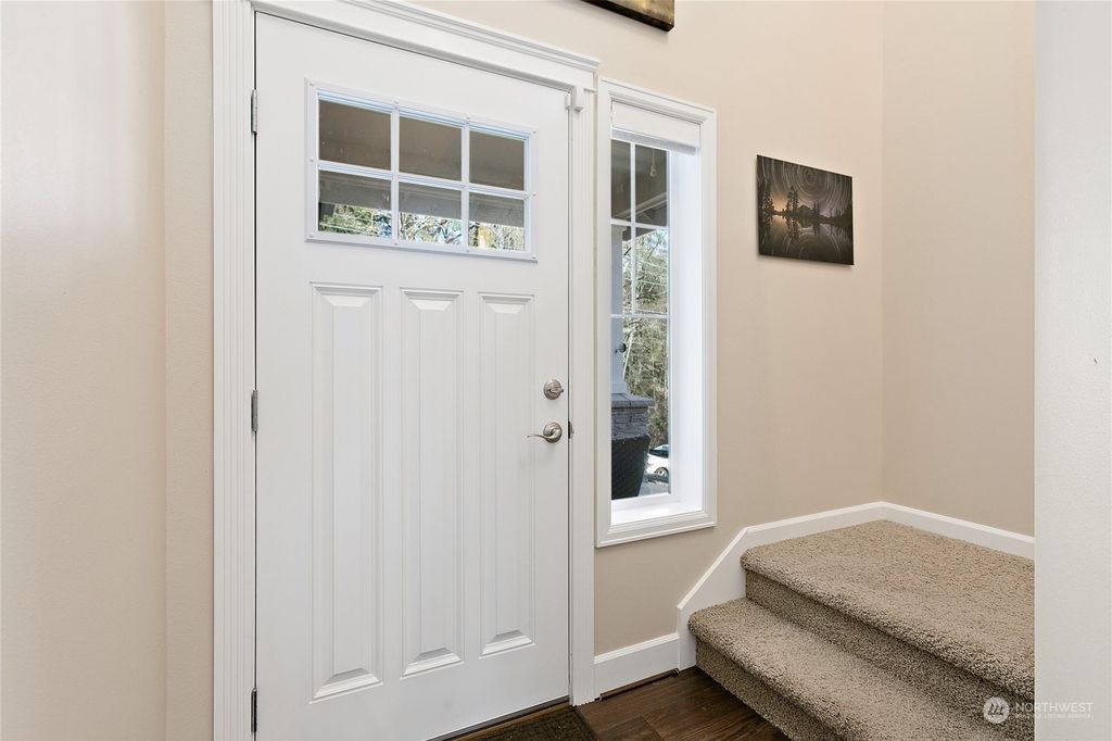 Photo of 17821 SE 134th Street, Renton, WA 98059 (MLS # 2026597)