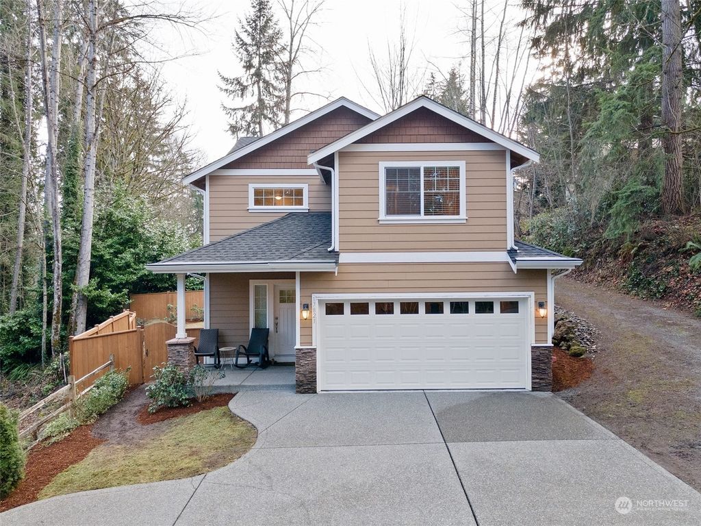 Photo of 17821 SE 134th Street, Renton, WA 98059 (MLS # 2026597)