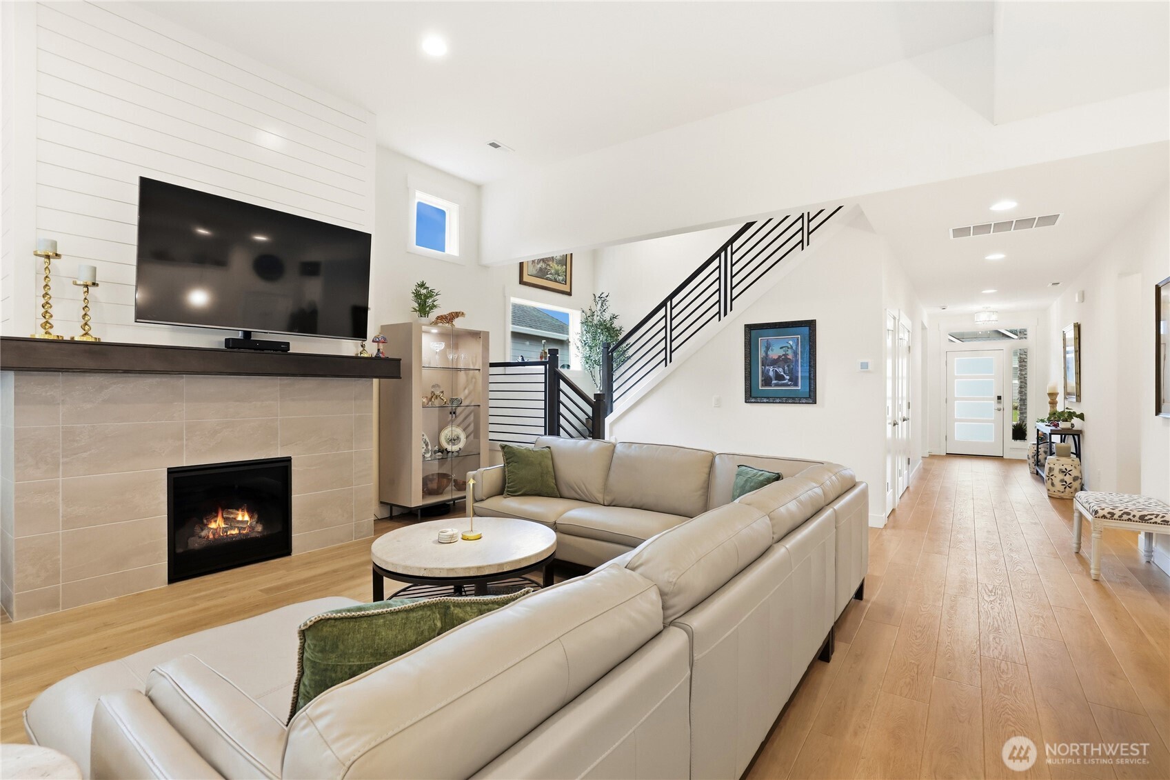 6353 Great Glen Road SW