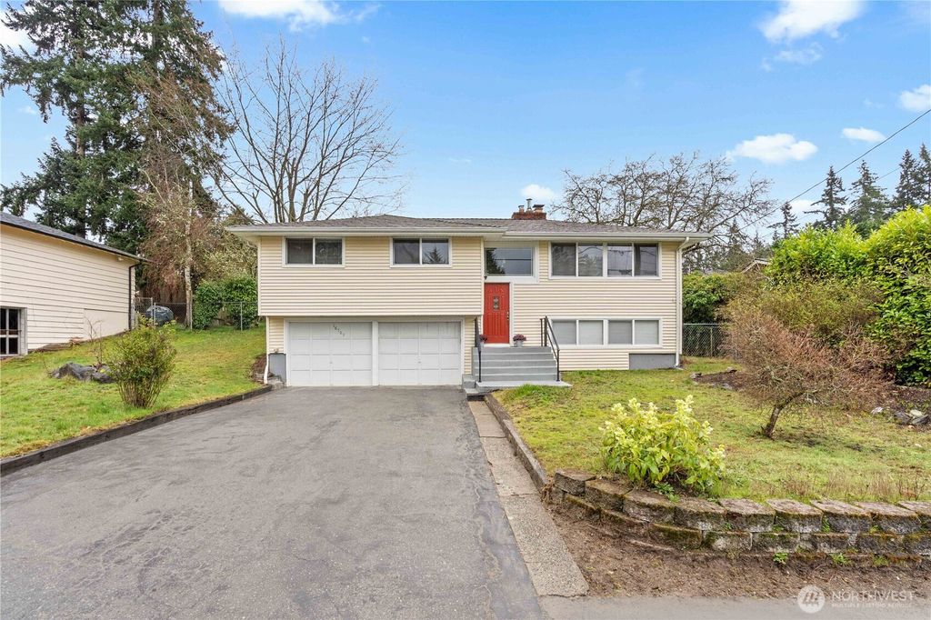 Photo of 16709 58th Place W, Lynnwood, WA 98037 (MLS # 2494280)