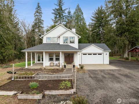 Photo of 31530 SE 384th Street, Enumclaw, WA 98022 (MLS # 2488998)