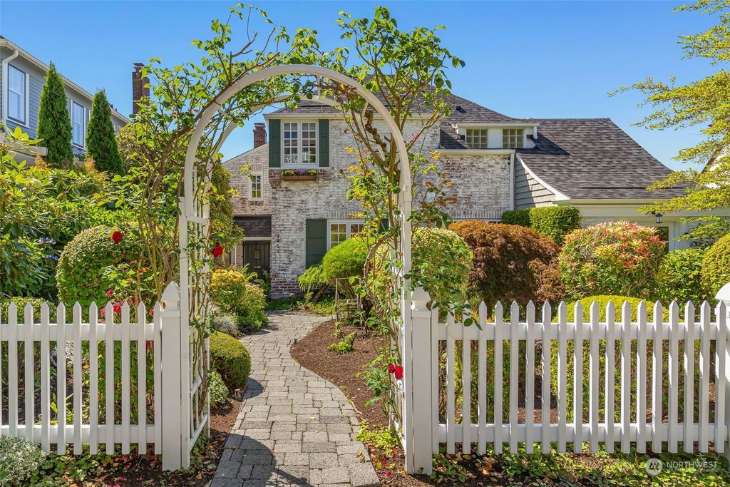 Photo of 2453 43rd Avenue W, Seattle, WA 98199 (MLS # 2286167)