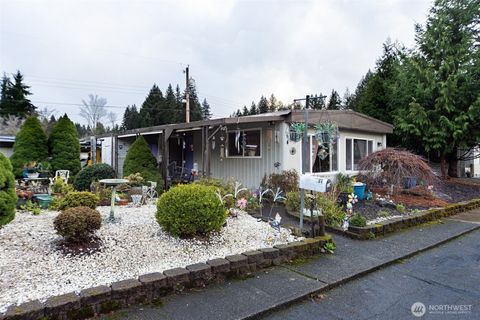 Photo of 930 Trosper Road SW #64, Tumwater, WA 98512 (MLS # 2461292)