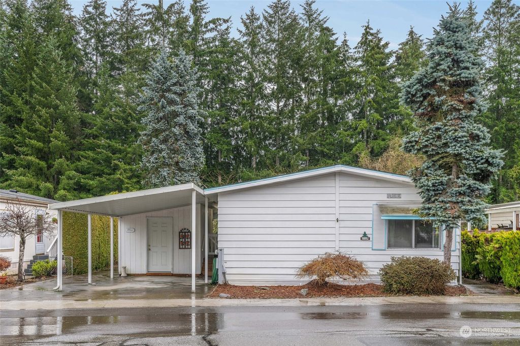 Photo of 1725 242nd Street SE #207, Bothell, WA 98021 (MLS # 2027445)