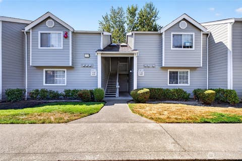 Photo of 1835 S 286th Lane #R-103, Federal Way, WA 98003 (MLS # 2564462)