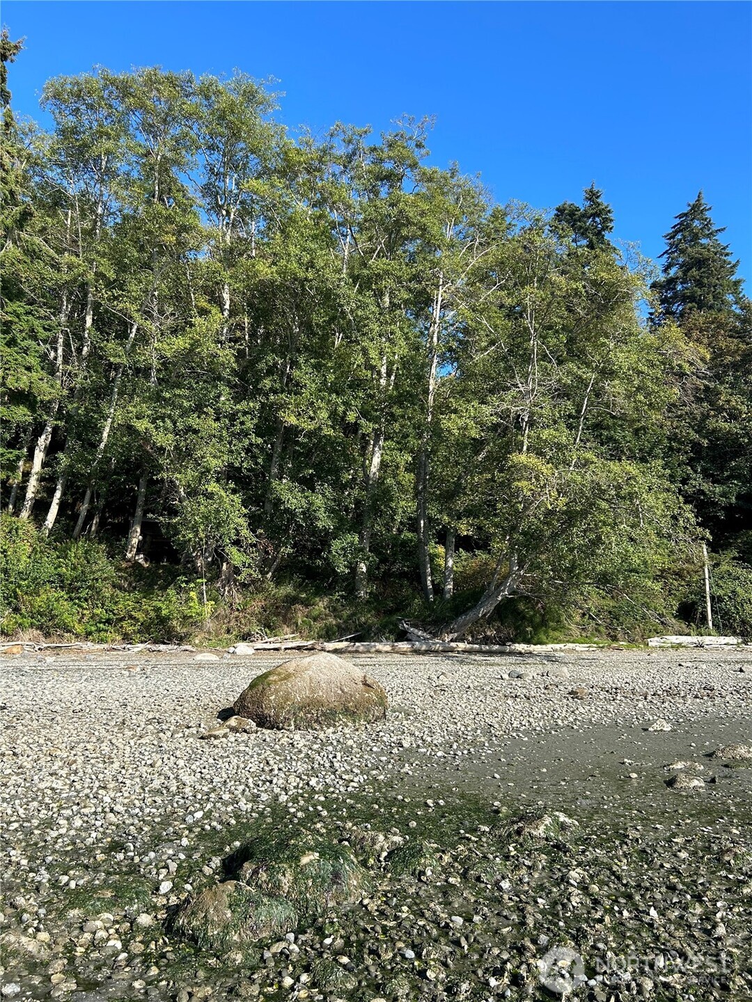 111 Seven Sisters Beach