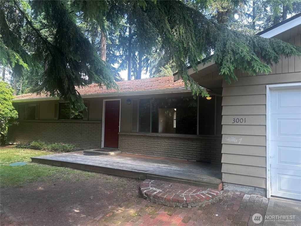 Photo of 3001 120th Place SE, Everett, WA 98208 (MLS # 2544633)