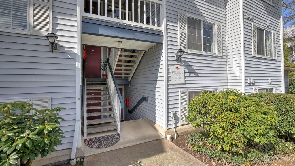 Photo of 7453 Newcastle Golf Club Road #L201, Newcastle, WA 98059 (MLS # 2209708)