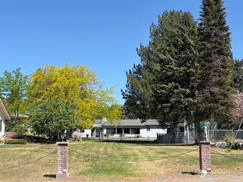 Photo of 23 W Hale Avenue, Omak, WA 98841 (MLS # 2520629)