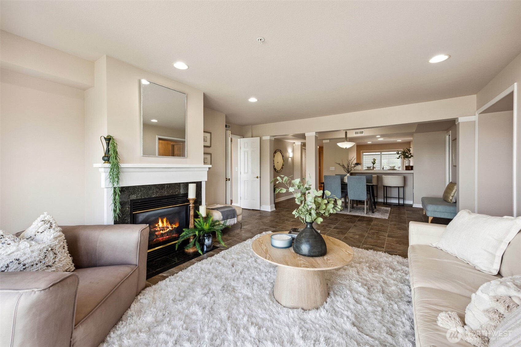 3016 N Carr Street A202