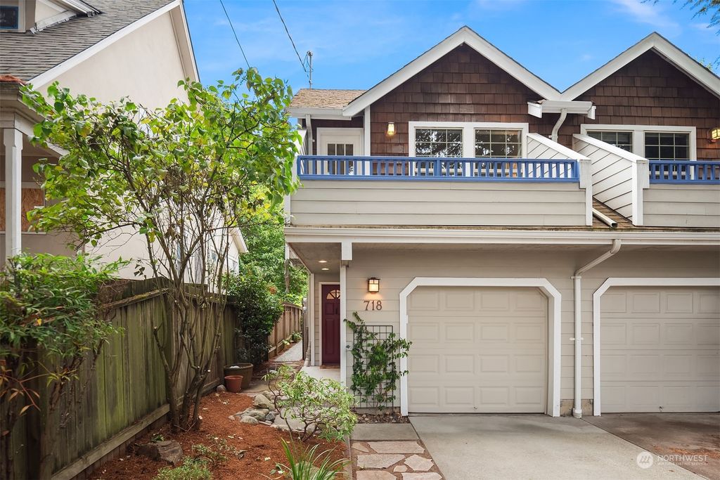 Photo of 718 24th Avenue S, Seattle, WA 98144 (MLS # 2289447)