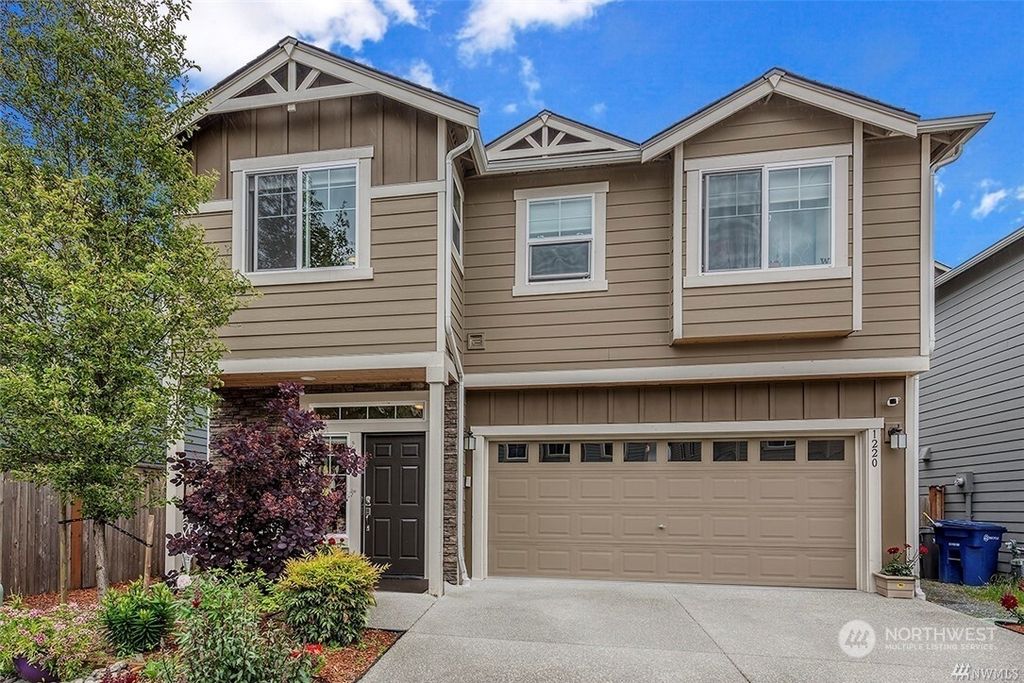 Photo of 1220 145th St SW St, Lynnwood, WA 98087 (MLS # 2176816)