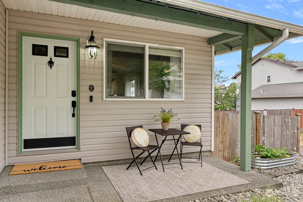 Photo of 6414 81st Drive NE, Marysville, WA 98270 (MLS # 2276670)