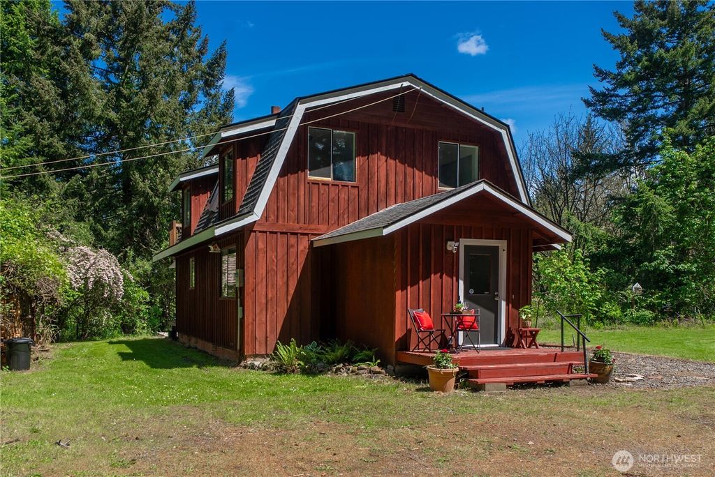 Photo of 12438 Witland Lane SE, Yelm, WA 98597 (MLS # 2526211)