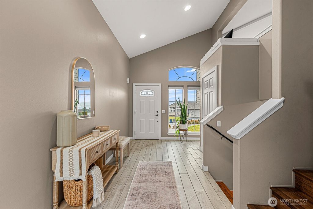 Photo of 1953 Diamond Ct Ct, East Wenatchee, WA 98802 (MLS # 2476645)