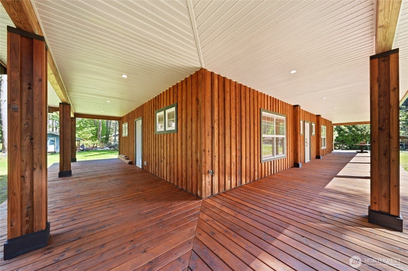33 Mukilteo Way