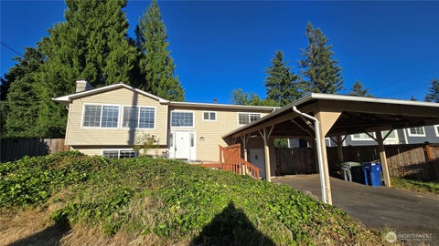 Photo of 13212 108th Avenue NE, Kirkland, WA 98034 (MLS # 2543209)