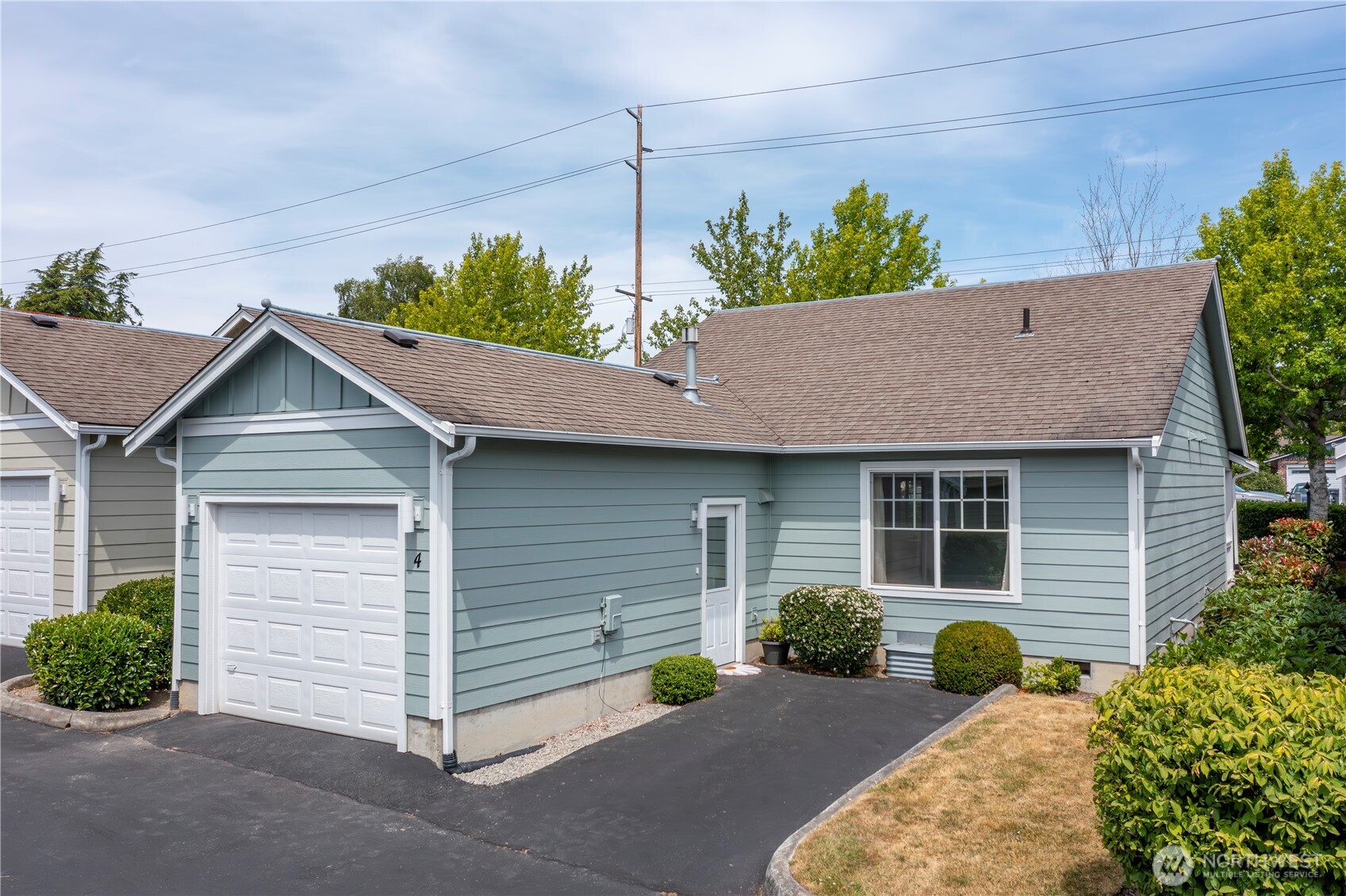161 W Whidbey Avenue 4