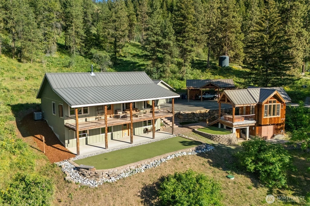 Photo of 4759 Sky Meadows Road, Cashmere, WA 98815 (MLS # 2547189)