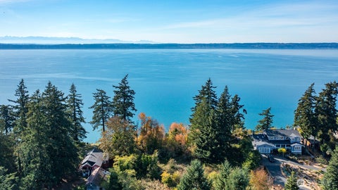 Photo of 1800 A Clarence Avenue, Stanwood, WA 98292 (MLS # 2592353)