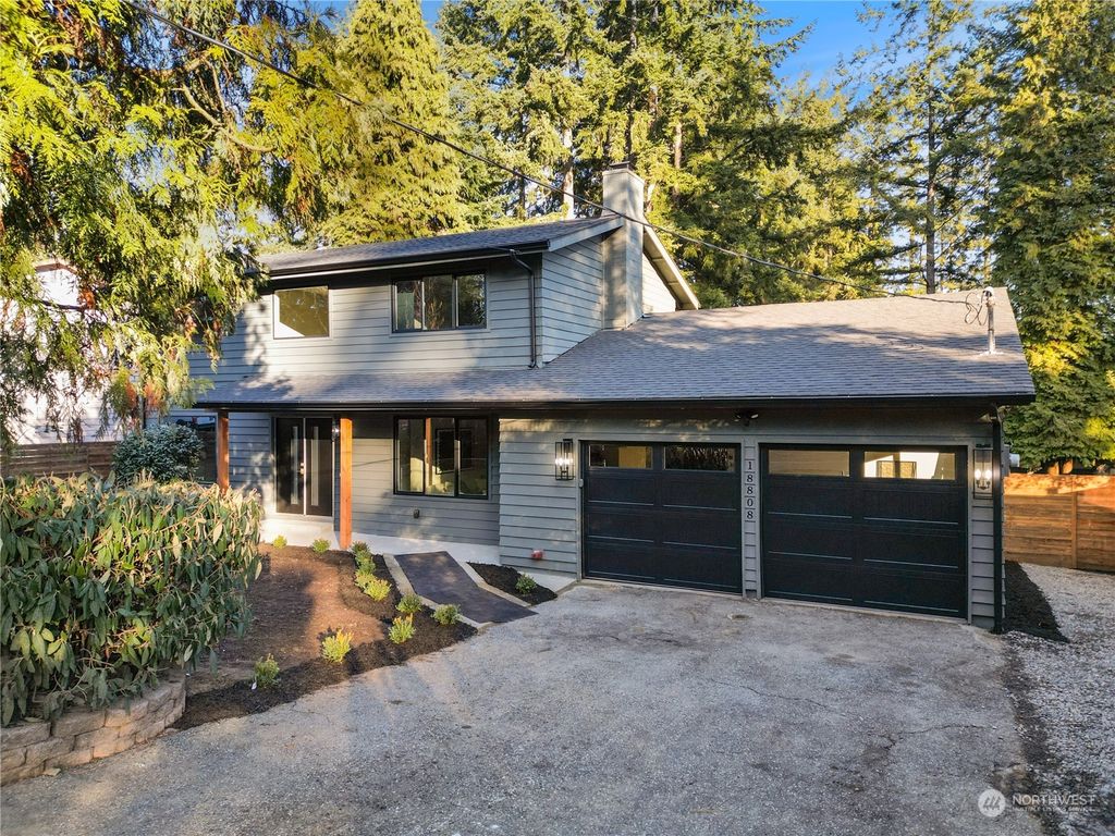 Photo of 18808 92nd Avenue NE, Bothell, WA 98011 (MLS # 2327329)