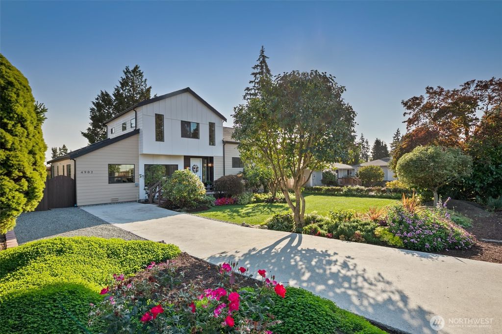 Photo of 4902 241st Street SW, Mountlake Terrace, WA 98043 (MLS # 2438085)