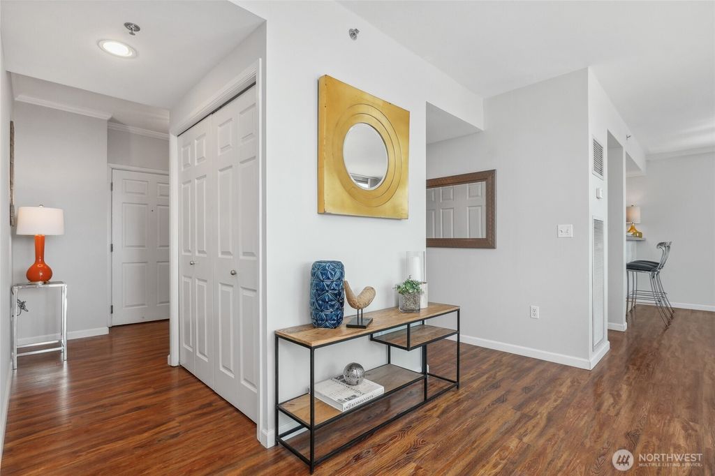 Photo of 177 107th Avenue NE #1803, Bellevue, WA 98004 (MLS # 2358095)