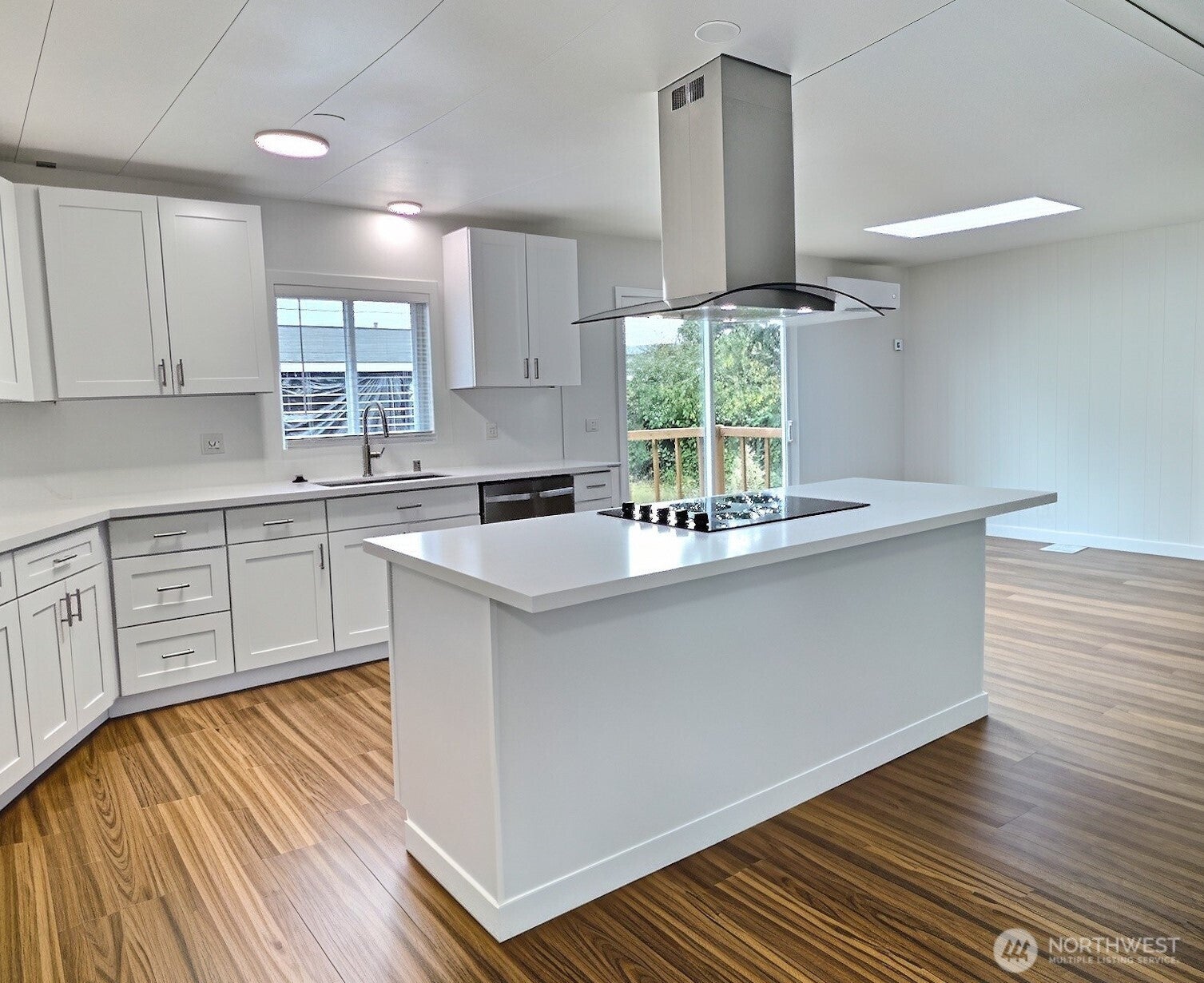 15401 Washington Avenue SW 3