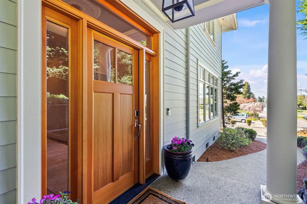 Photo of 1014 N E Street, Tacoma, WA 98403 (MLS # 2499463)