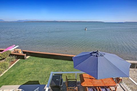 A home in Camano Island