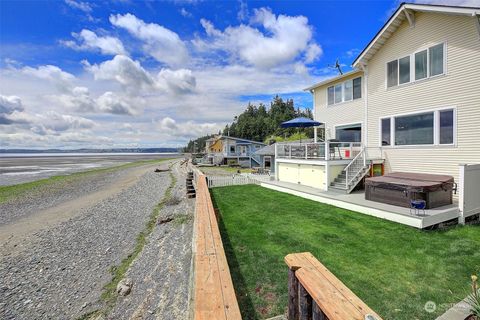 A home in Camano Island