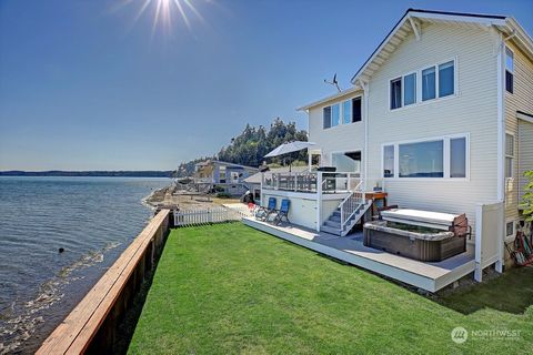 A home in Camano Island