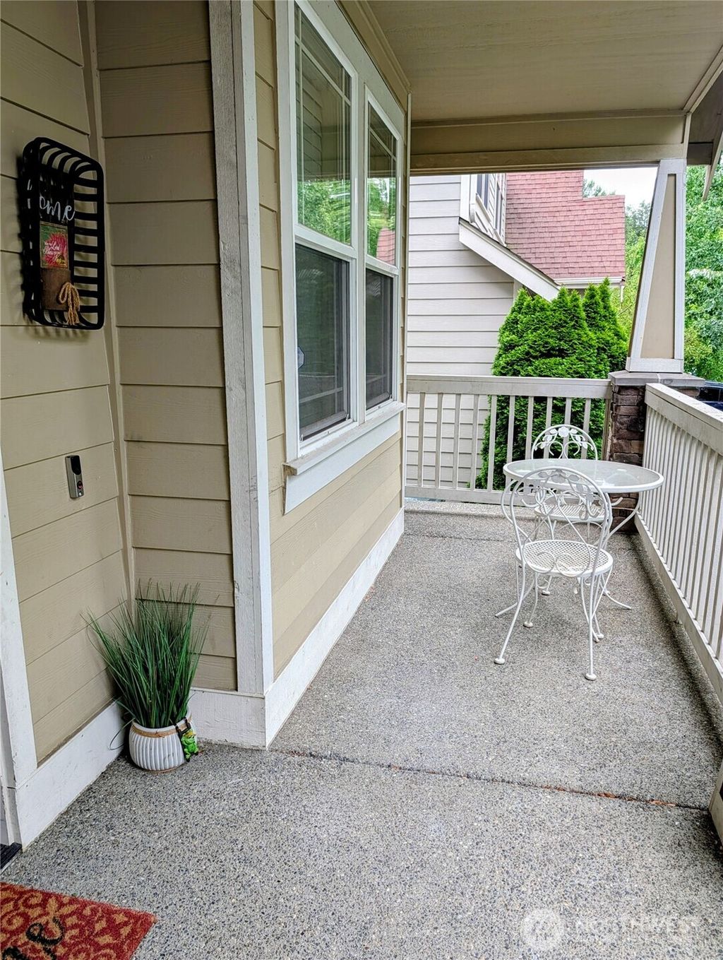 Photo of 8420 155th Street Ct E, Puyallup, WA 98375 (MLS # 2550180)