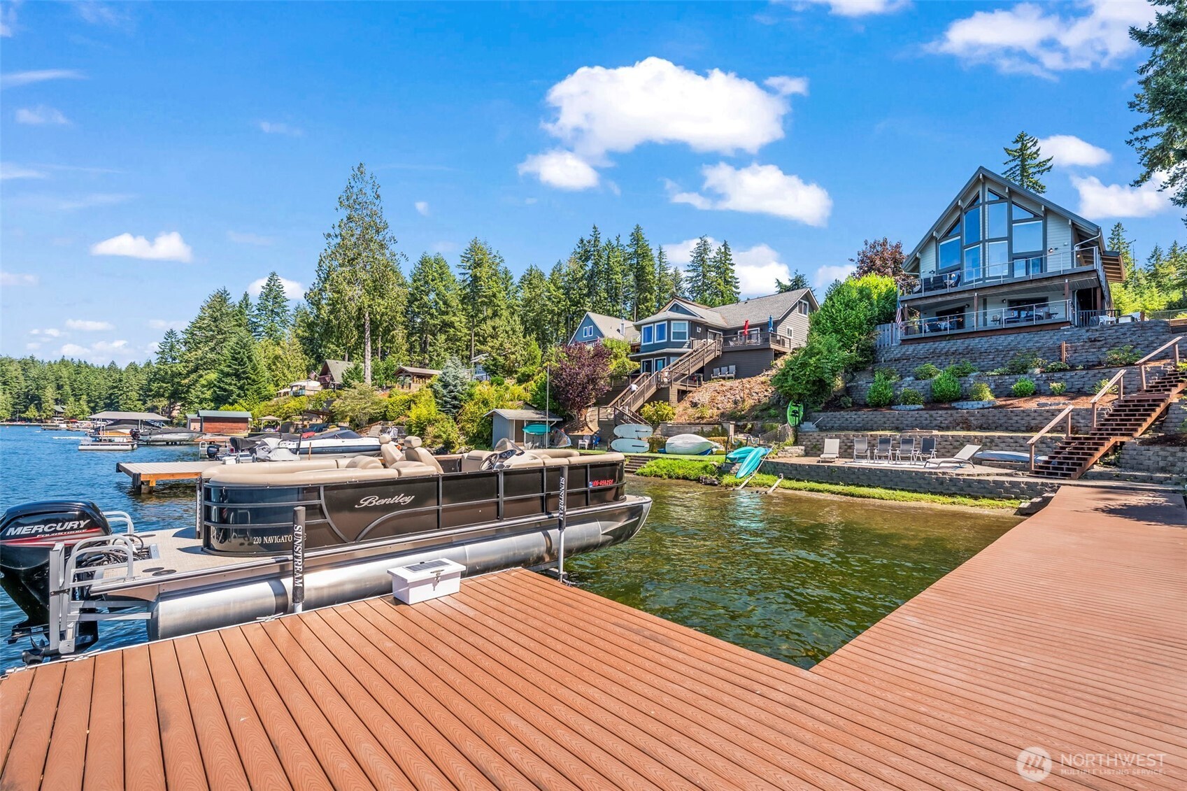 2211 E Mason Lake Drive E