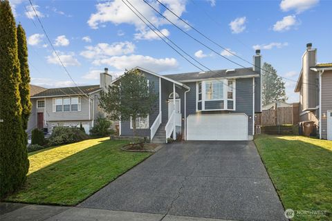 Photo of 1724 S 47th Street, Tacoma, WA 98408 (MLS # 2470399)