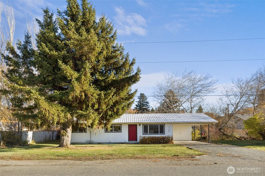 Photo of 1108 N Willow Street, Ellensburg, WA 98926 (MLS # 2457079)