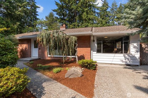 Photo of 13523 23rd Place NE, Seattle, WA 98125 (MLS # 2459230)