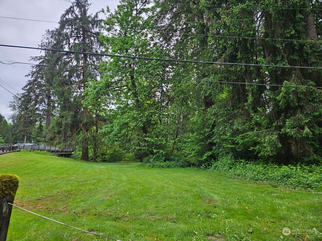 Photo of 225 N River Drive, Granite Falls, WA 98252 (MLS # 2067424)