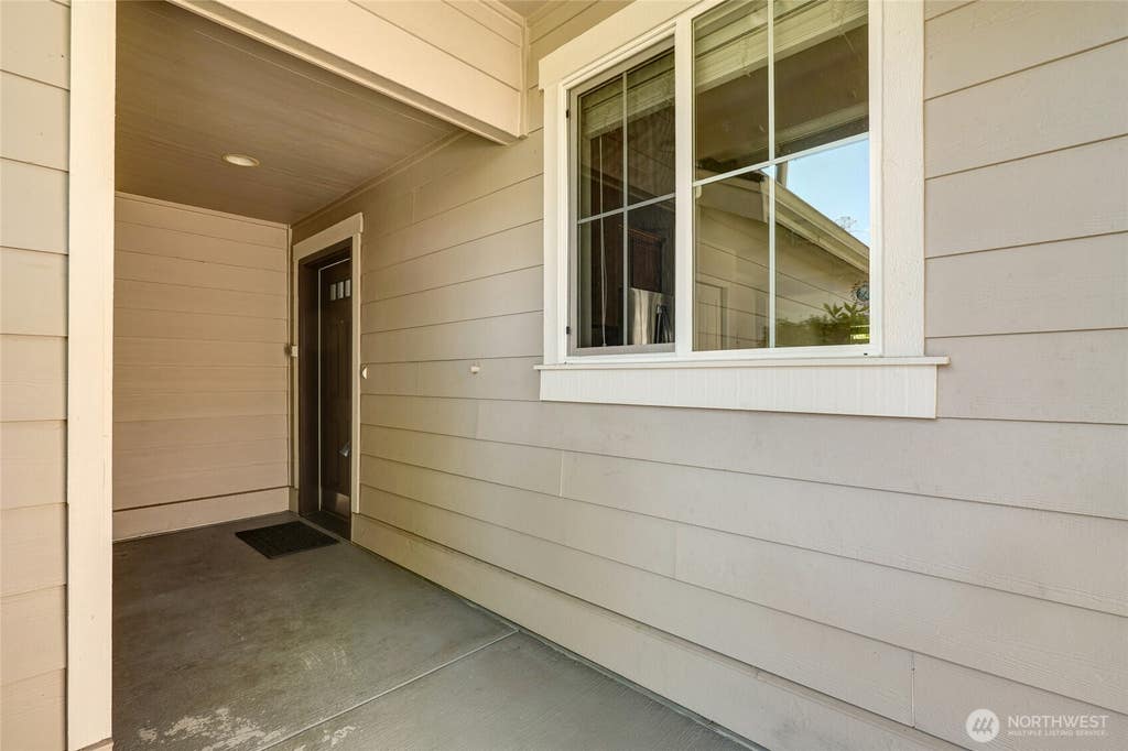 Photo of 23844 NE 112th Circle #3, Redmond, WA 98053 (MLS # 2536857)