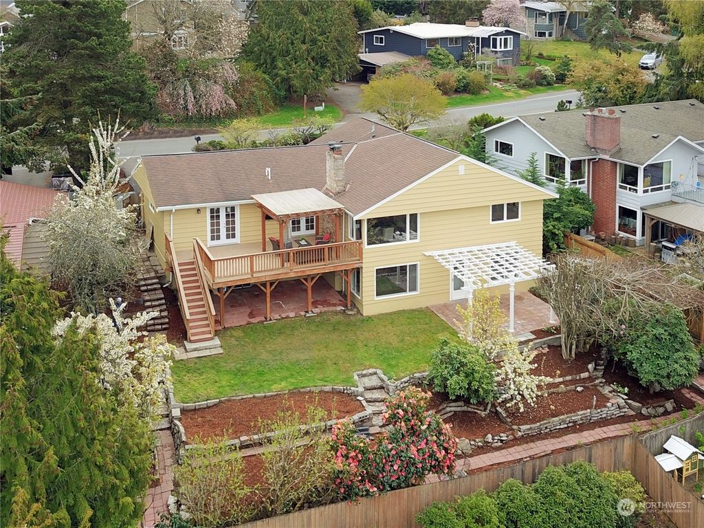 Photo of 9740 Mercerwood Drive, Mercer Island, WA 98040 (MLS # 2059053)