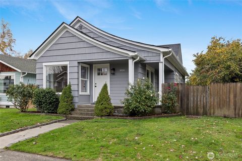 3824 S L Tacoma WA 98418