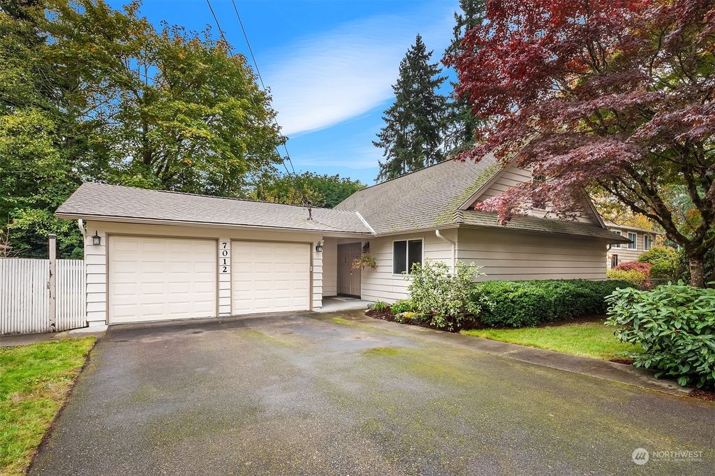 Photo of 7012 134th Avenue NE, Redmond, WA 98052 (MLS # 2177074)
