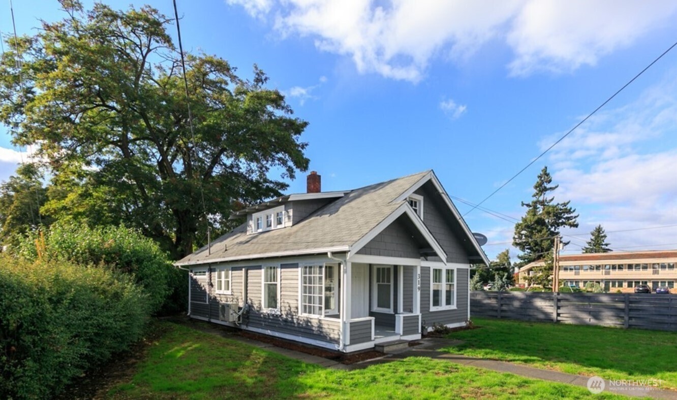 319 E Main Avenue